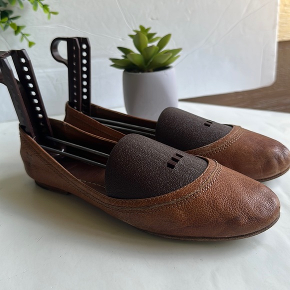FRYE Carson Brown Leather Ballet Flats Women’s Sz 7M - Picture 1 of 15